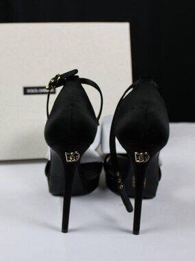 Dolce & Gabbana Flower Detailed Platform Sandals